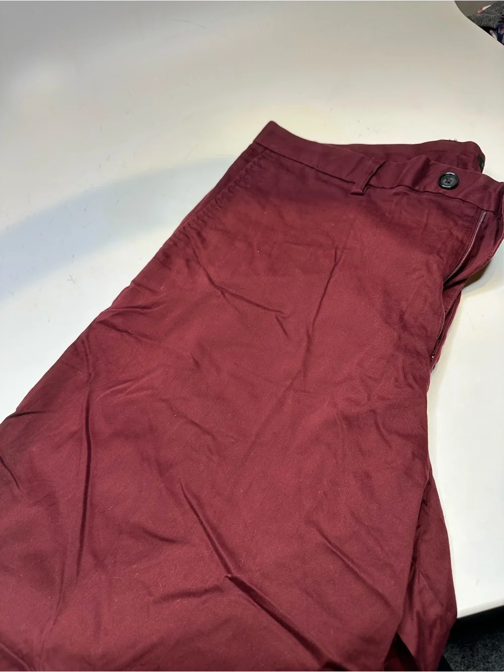 Banana Republic Men's Burgundy Flat-Front Cotton Shorts